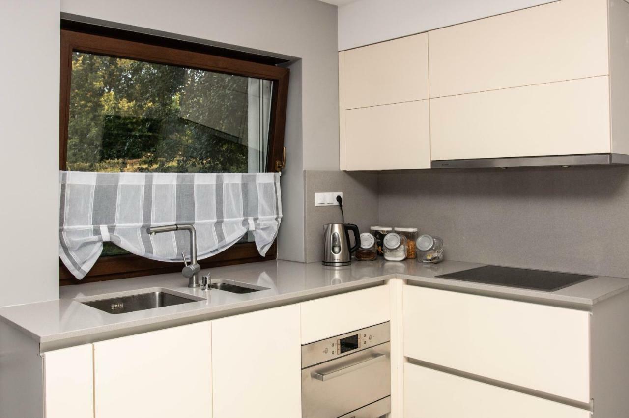 Apartamenty Centrum- Kochanowskiego -Dawniej Two-Bedroom Apartment Zielona Gora  Ngoại thất bức ảnh