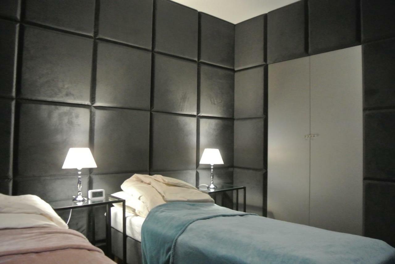 Apartamenty Centrum- Kochanowskiego -Dawniej Two-Bedroom Apartment Zielona Gora  Ngoại thất bức ảnh