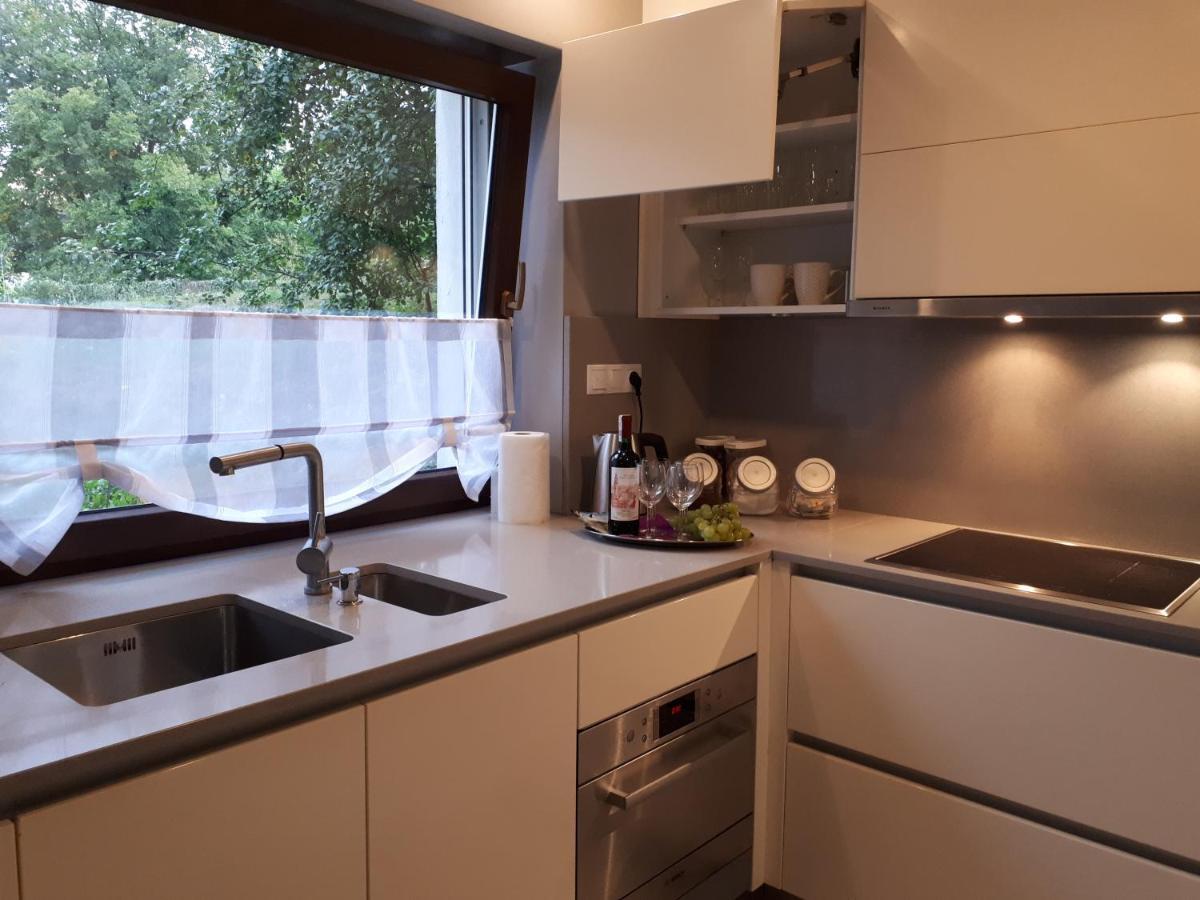 Apartamenty Centrum- Kochanowskiego -Dawniej Two-Bedroom Apartment Zielona Gora  Ngoại thất bức ảnh